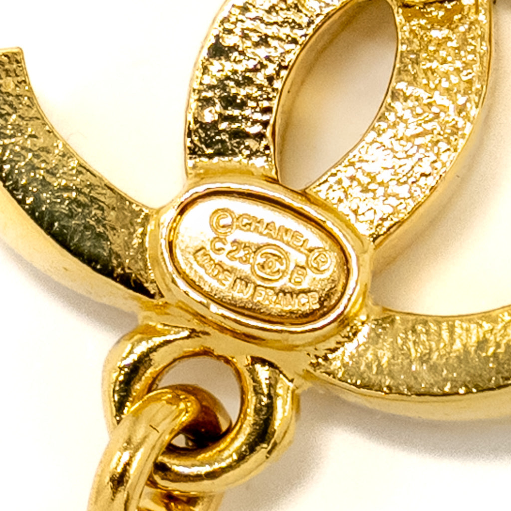 CHANEL DROPPED EARRINGS CC LOGO CRYSTAL GOLD TONE