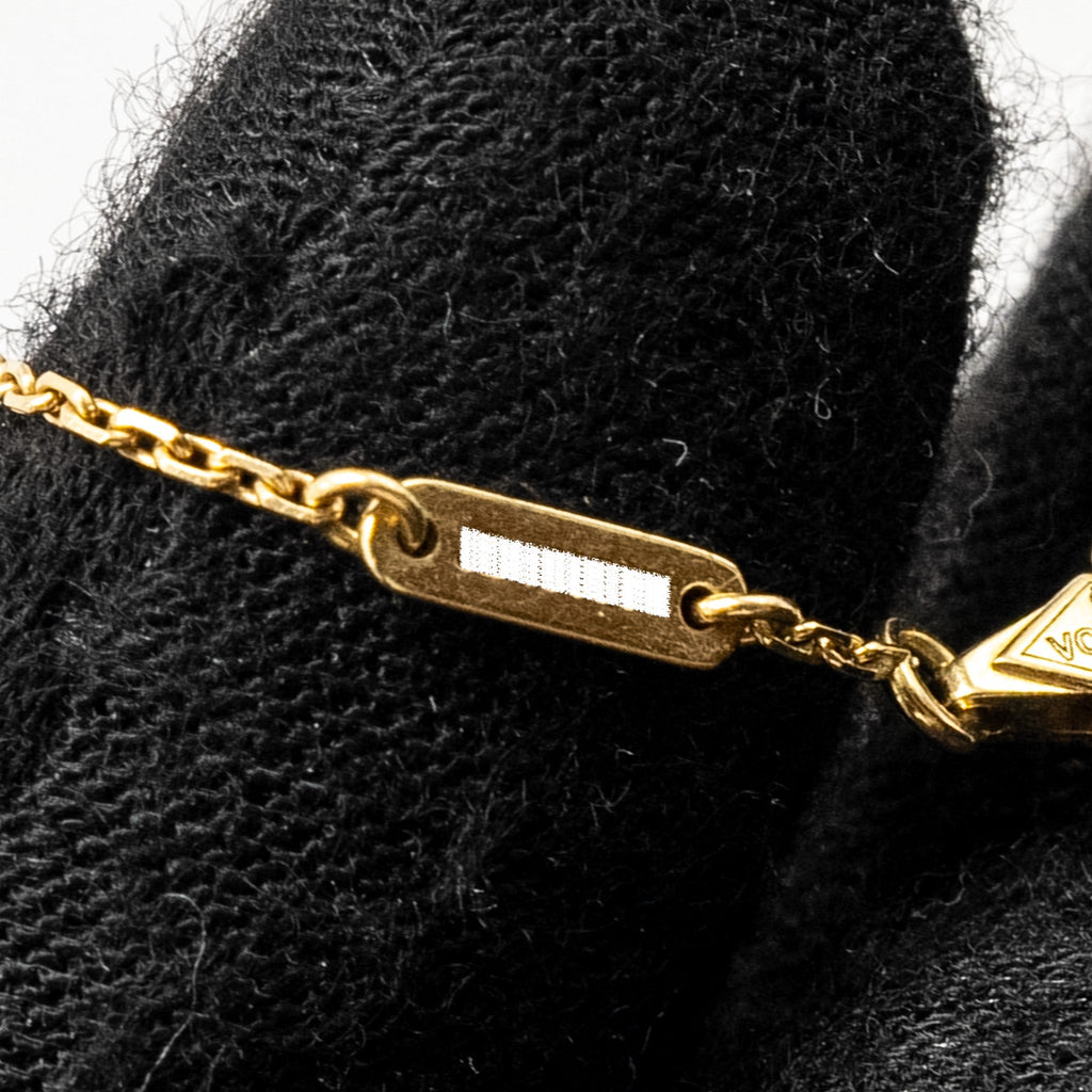 VAN CLEEF & ARPELS SWEET ALHAMBRA BRACELET YELLOW GOLD, WHITE MOTHER-OF-PEARL