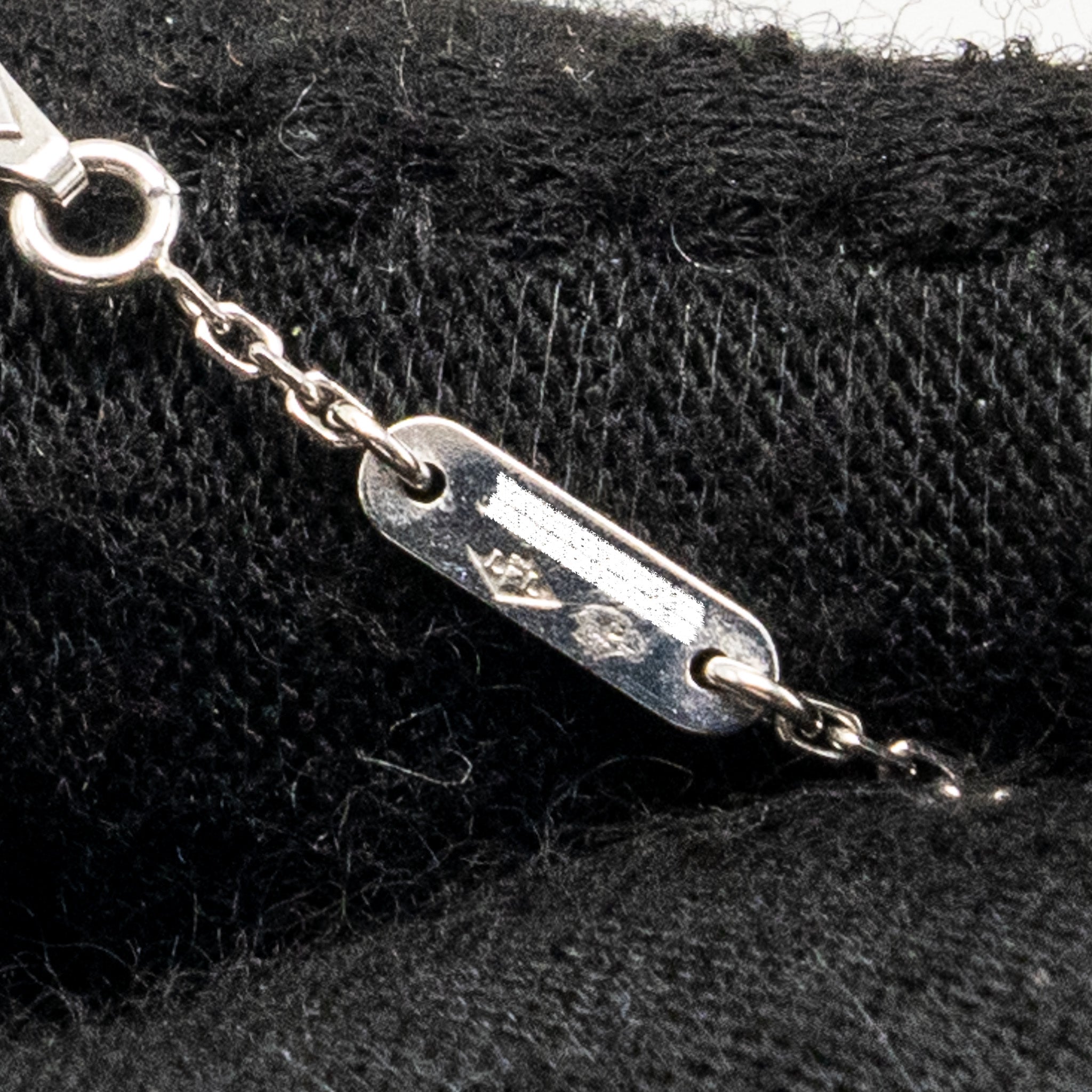 VAN CLEEF & ARPELS SWEET ALHAMBRA BRACELET 1 MOTIF WHITE GOLD, DIAMONDS