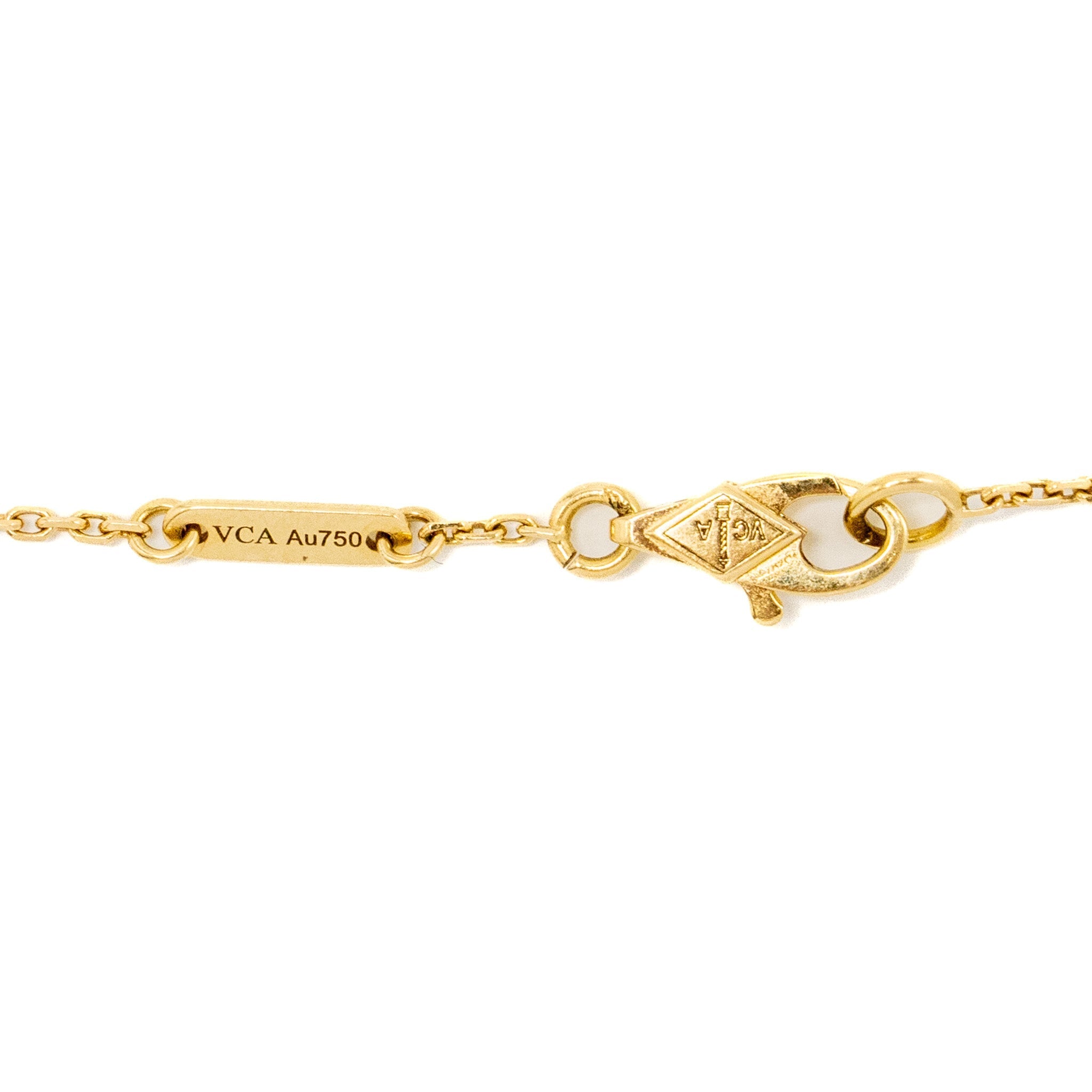 VAN CLEEF & ARPELS SWEET ALHAMBRA BRACELET YELLOW GOLD, WHITE MOTHER-OF-PEARL