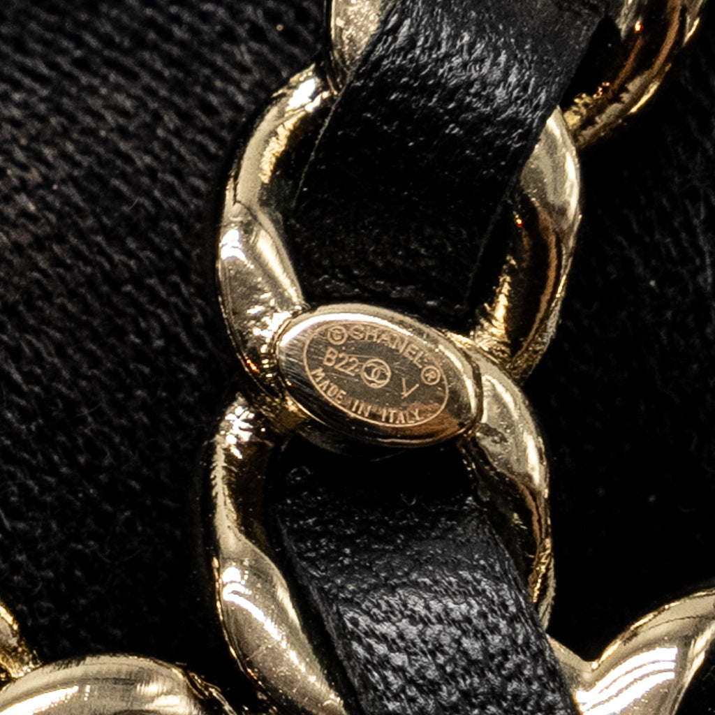 CHANEL CC LOGO LEATHER CHAIN BROOCH LGHW