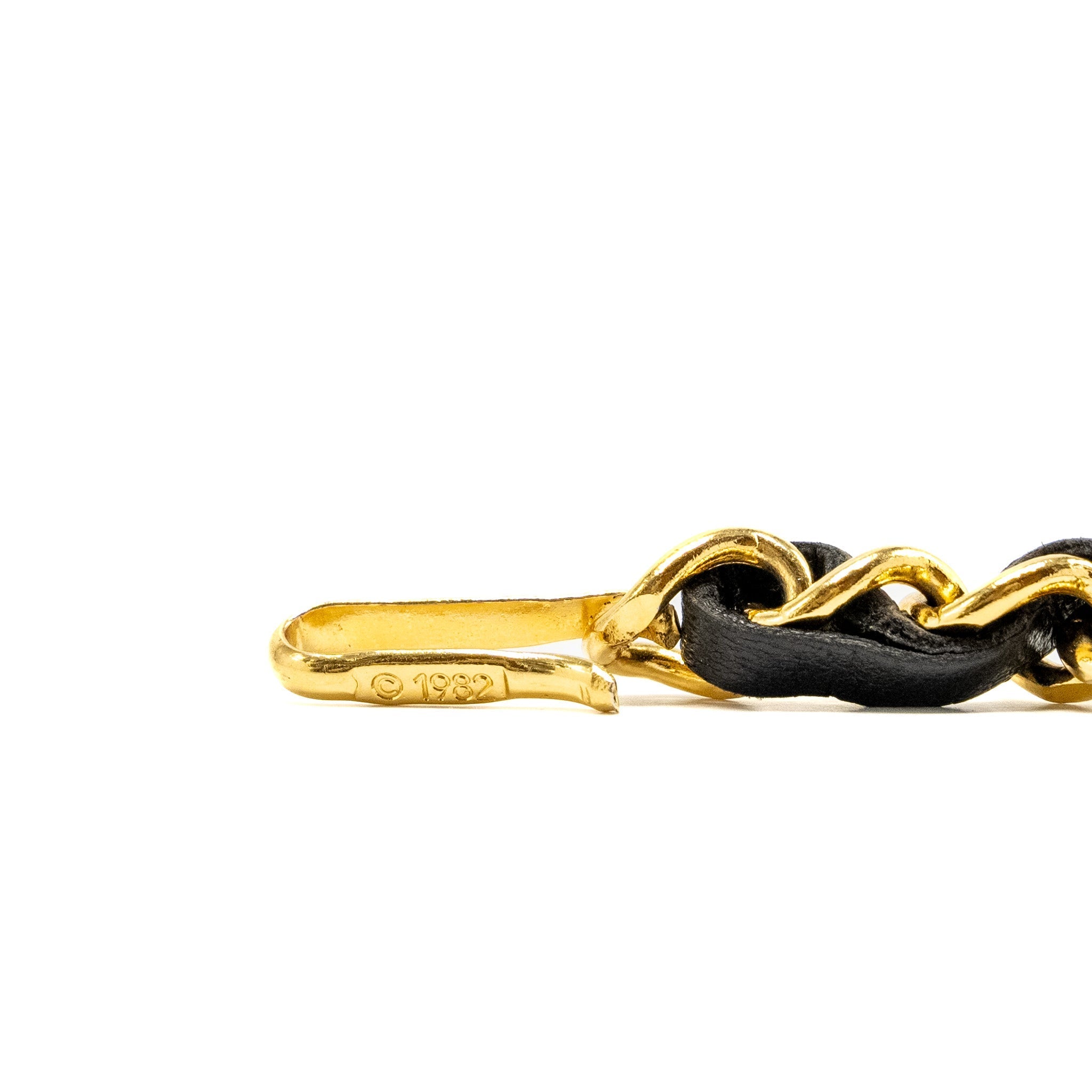 CHANEL VINTAGE STRAND LEATHER CHAIN BELT LAMBSKIN 24K GOLD PLATED