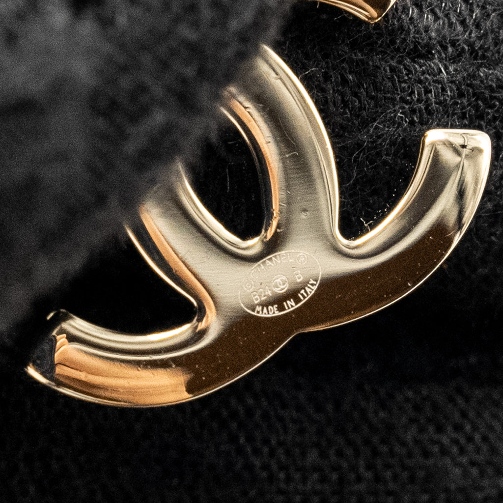 CHANEL HEART SHAPE CC LOGO DROP CRYSTAL LIGHT GOLD TONE