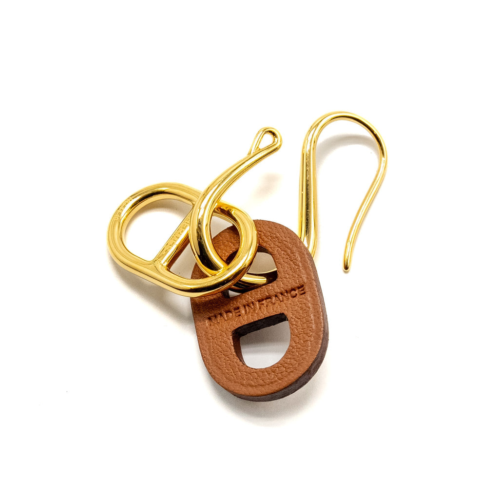 HERMES O’MAILLON EARRINGS CALFSKIN/ GOLD TONE