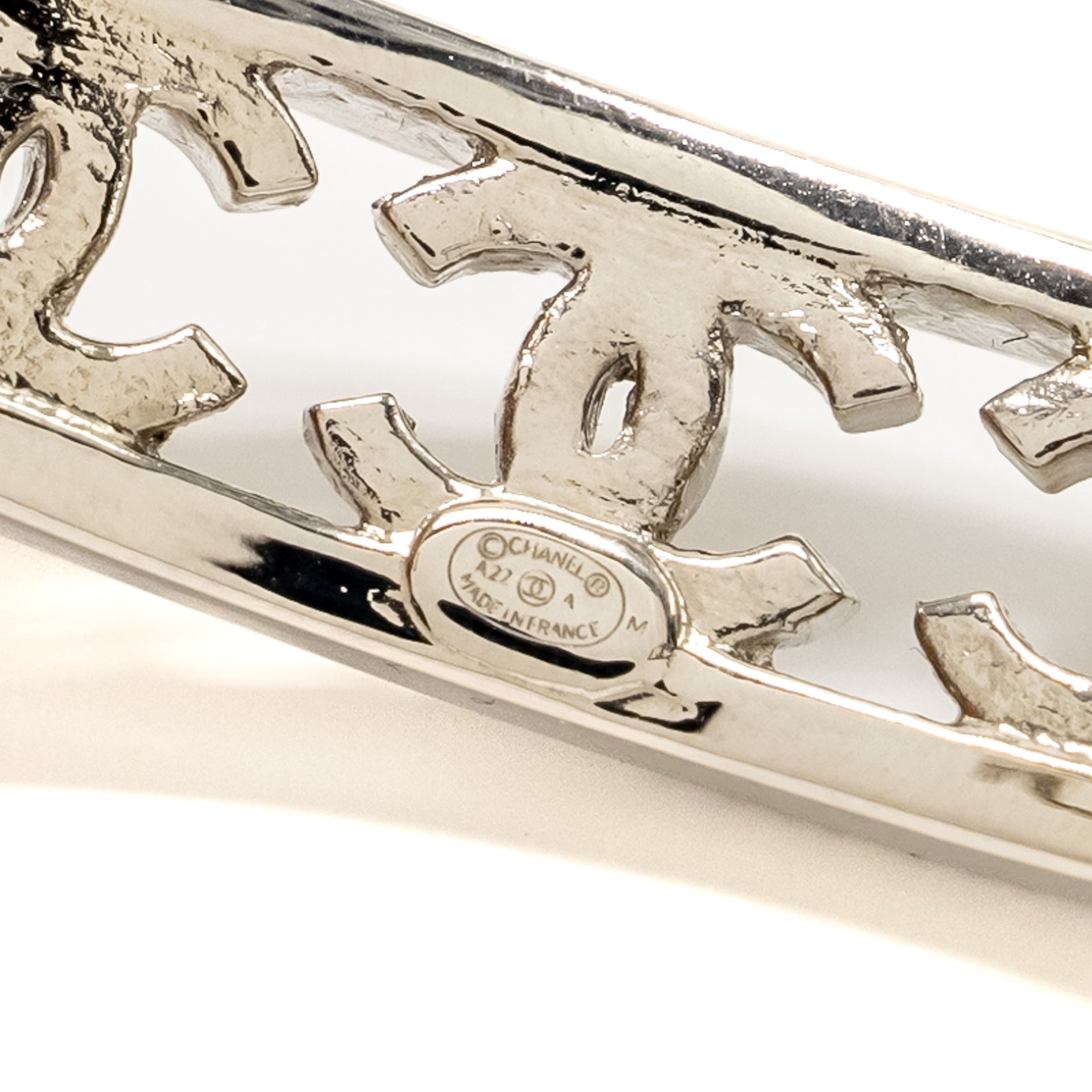 CHANEL CC LOGO CUFF BRACELET CRYSTAL SILVER TONE