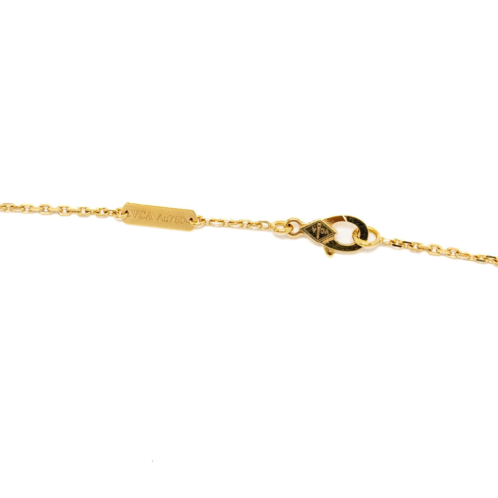 VAN CLEEF & ARPELS VINTAGE ALHAMBRA PENDANT YELLOW GOLD