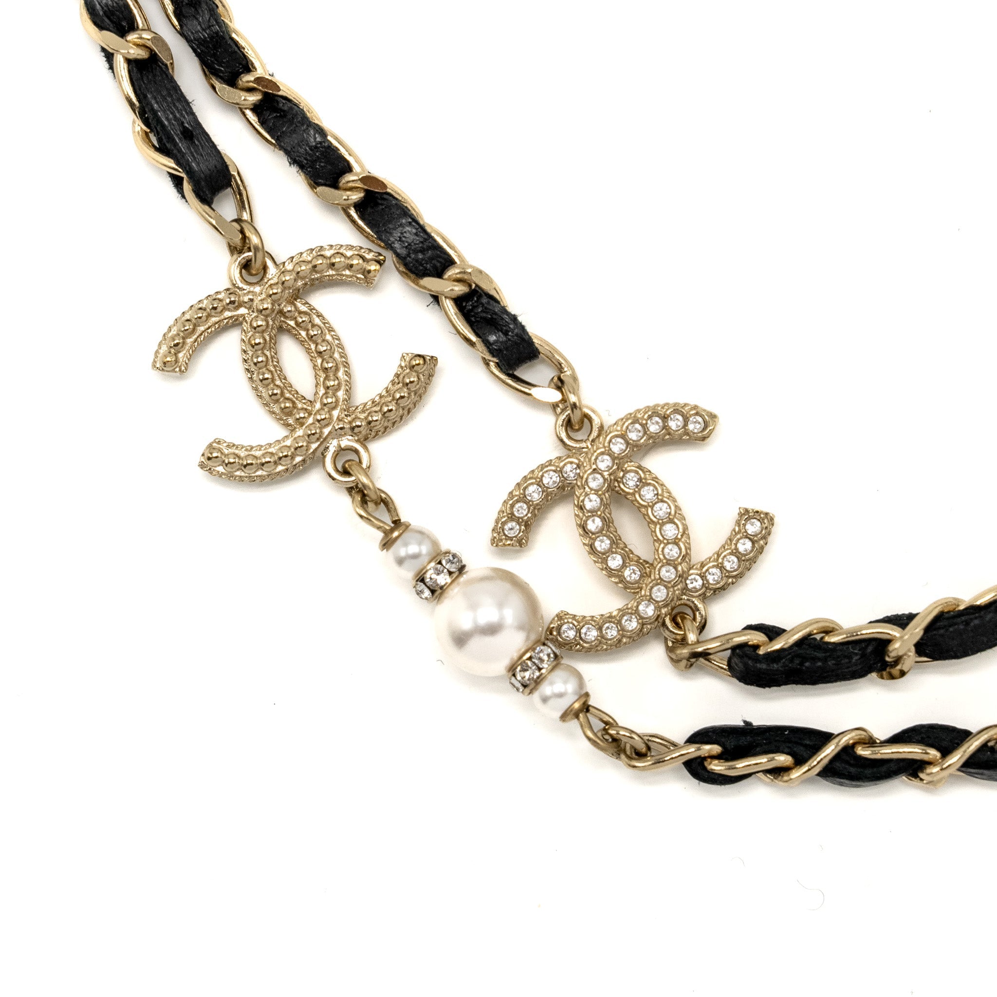 CHANEL LEATHER CHAIN/CC LOGO/CRYSTAL LONG NECKLACE LIGHT GOLD TONE
