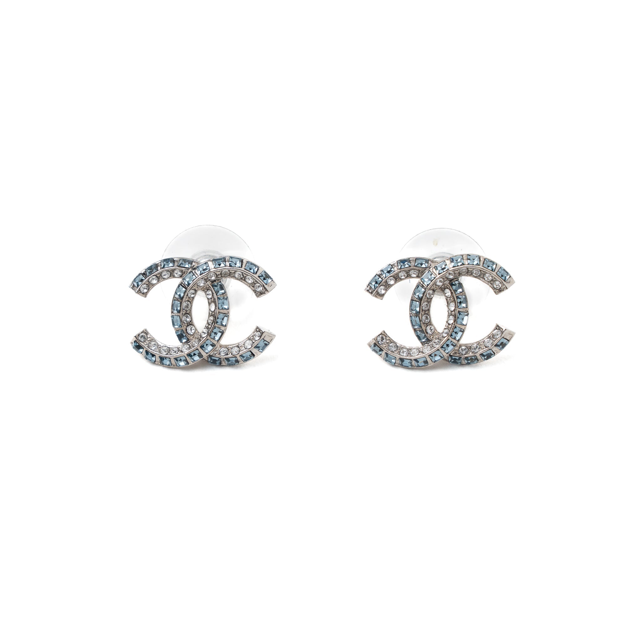 CHANEL CC LOGO CRYSTAL EARRING SLIVER TONE