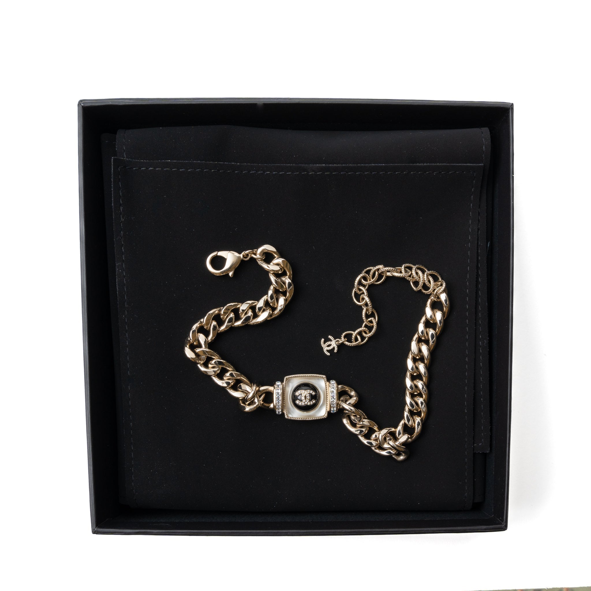 CHANEL SQUARE STUD WITH CRYSTAL CC LOGO CHOKER LGHW